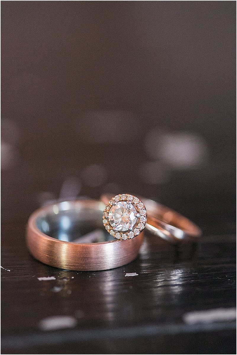 rose gold wedding band