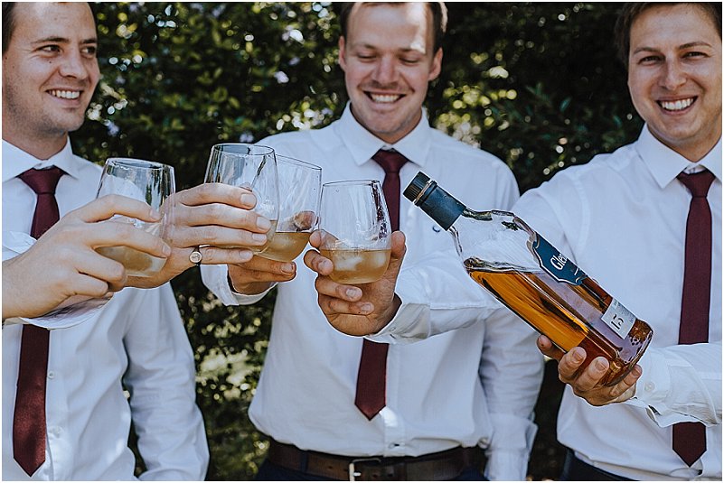 groom and groomsmen attire ideas