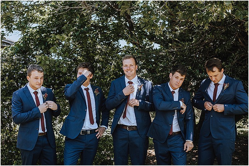 groom and groomsmen attire ideas