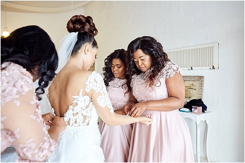 bride getting ready