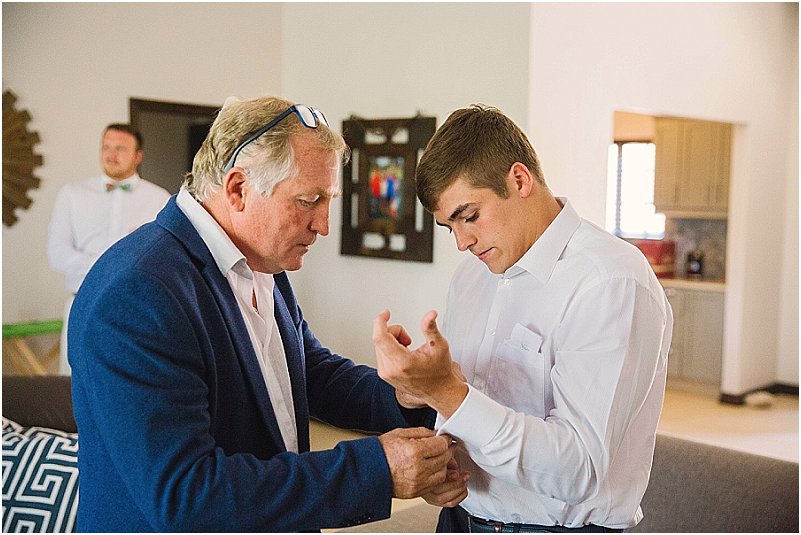 groom and groomsmen photos