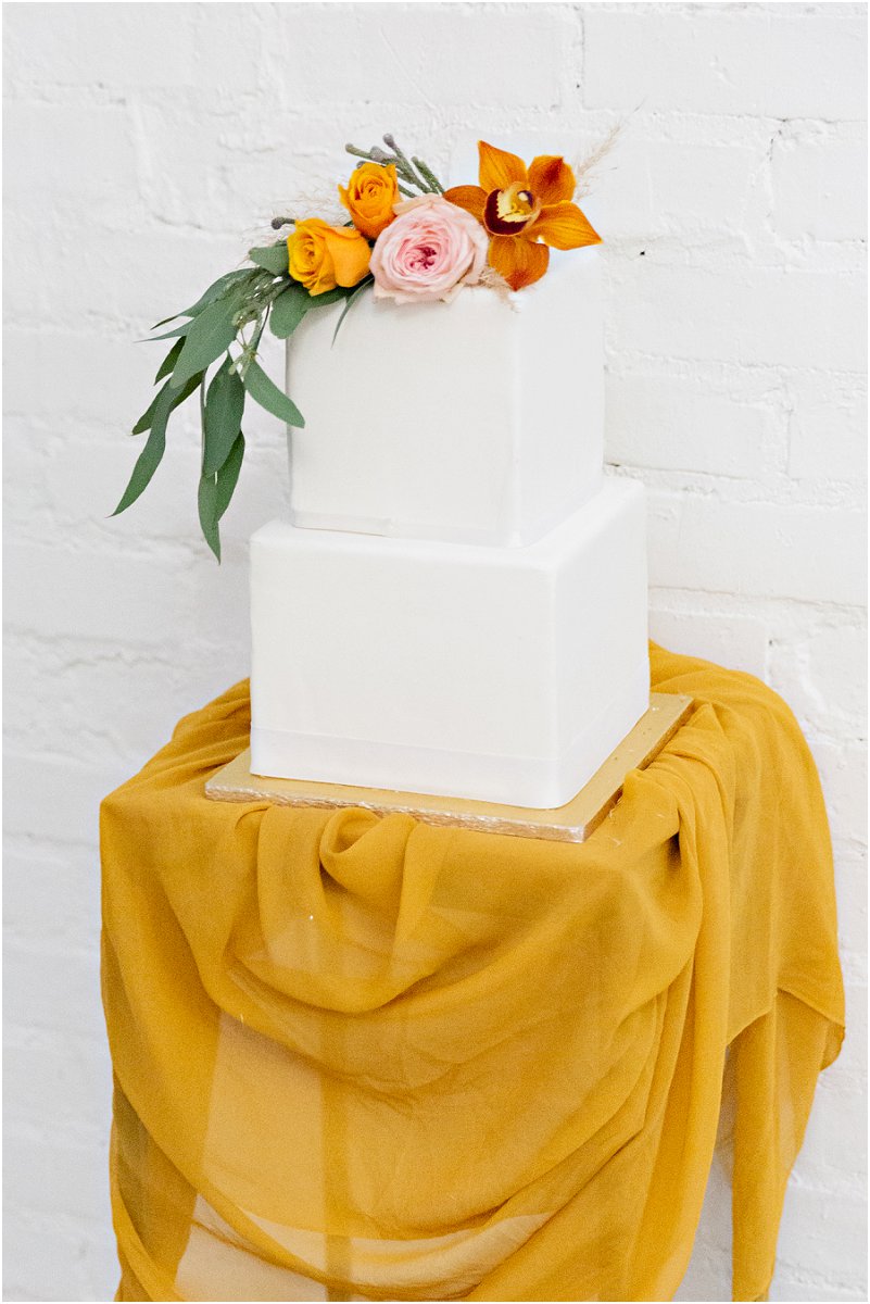 mustard wedding cake