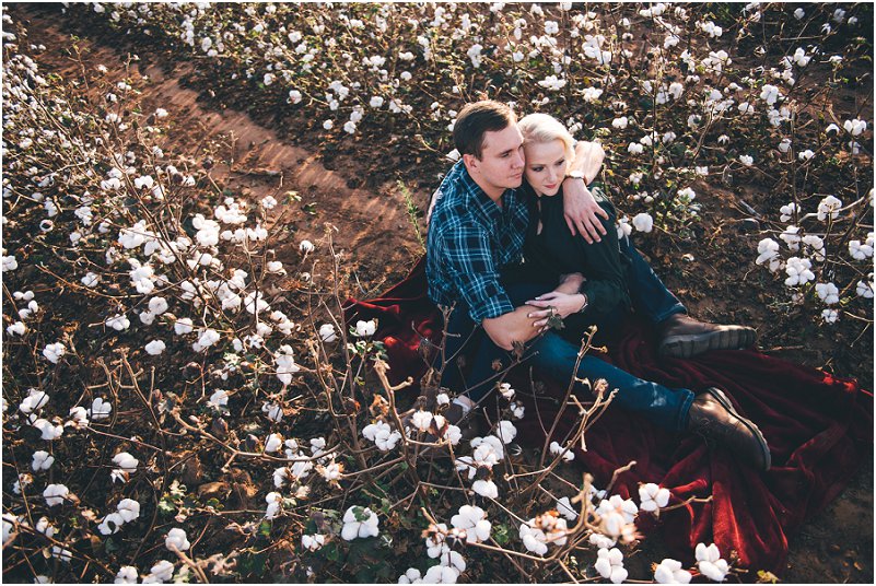 cotton field engagement pictures