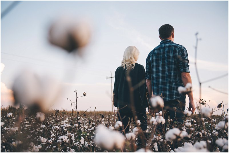 cotton field engagement pictures