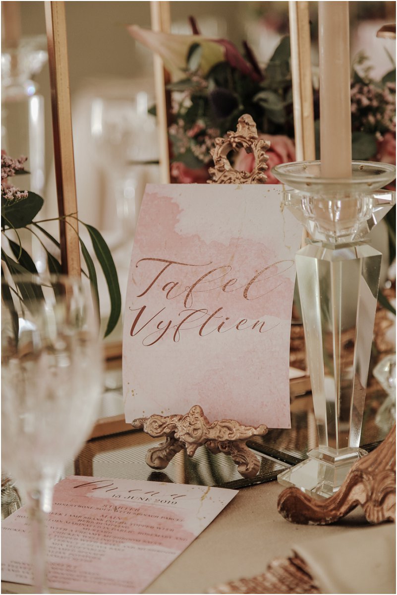 modern winter wedding