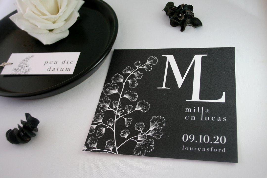 Black & White elegant wedding stationery
