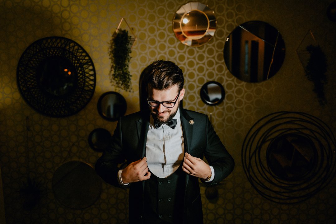 dark green wedding