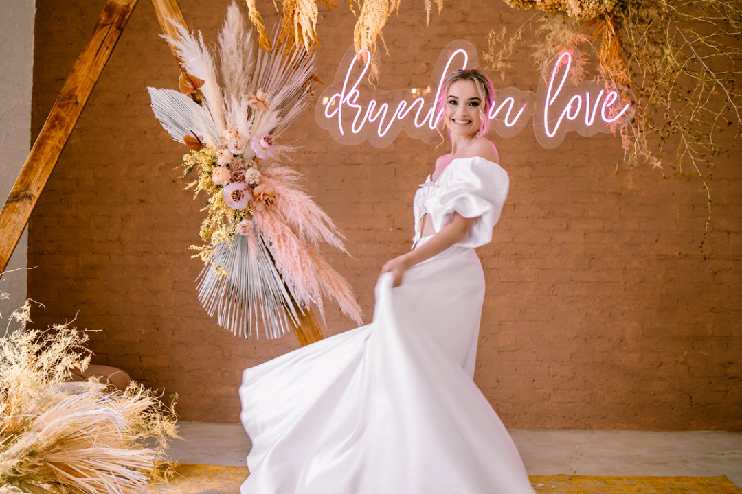 1970s Bohemian Wedding Inspiration
