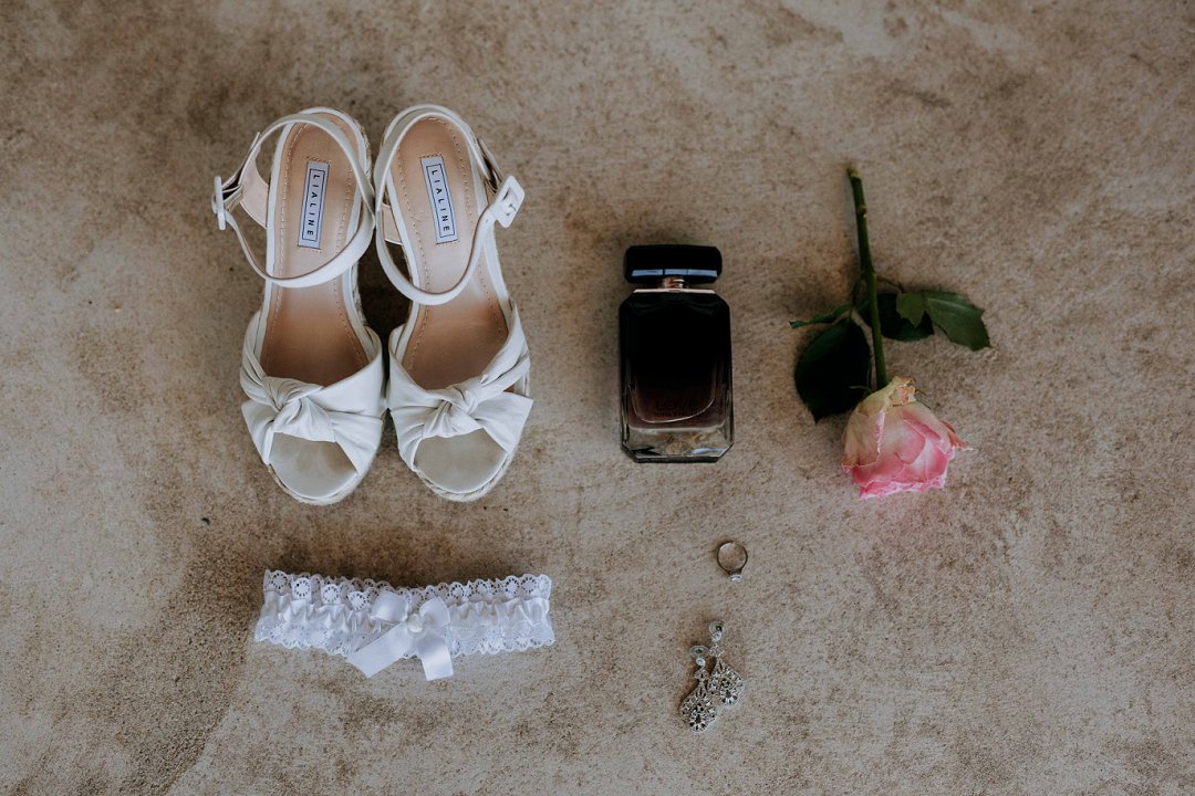 bride getting ready