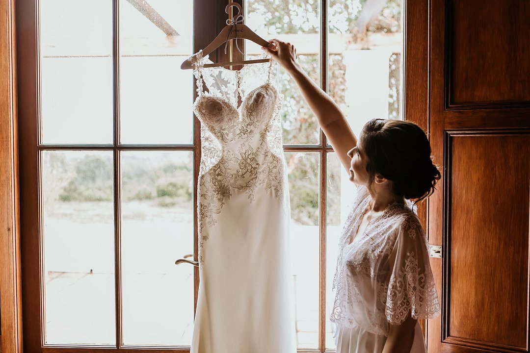 Bride getting ready photos