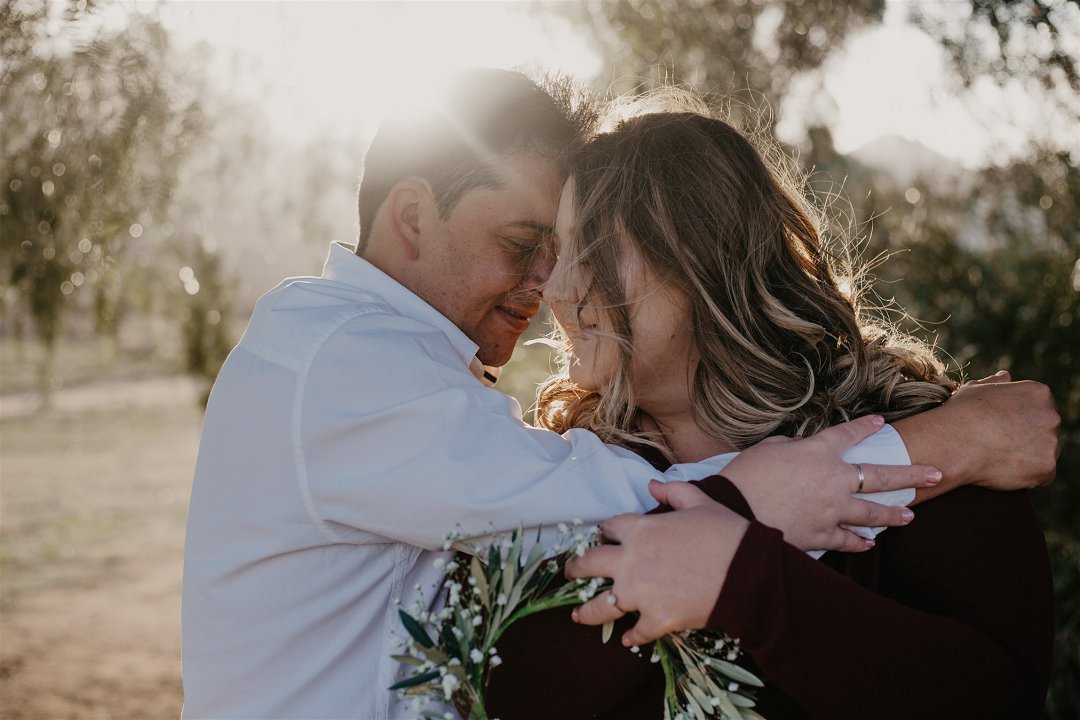 outdoorsy engagement photos