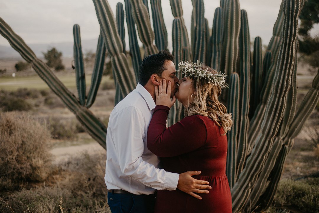 outdoorsy engagement photos