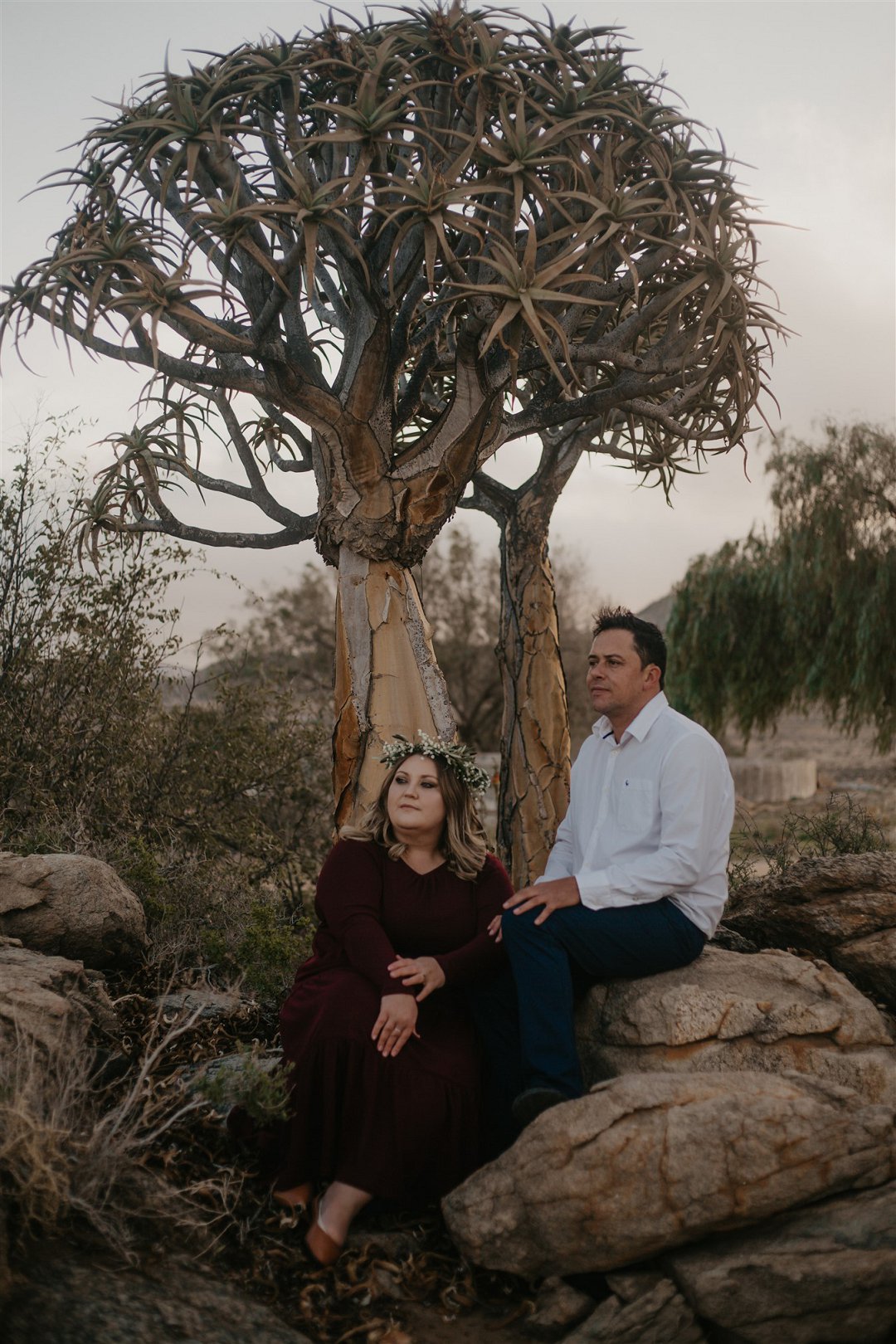 outdoorsy engagement photos