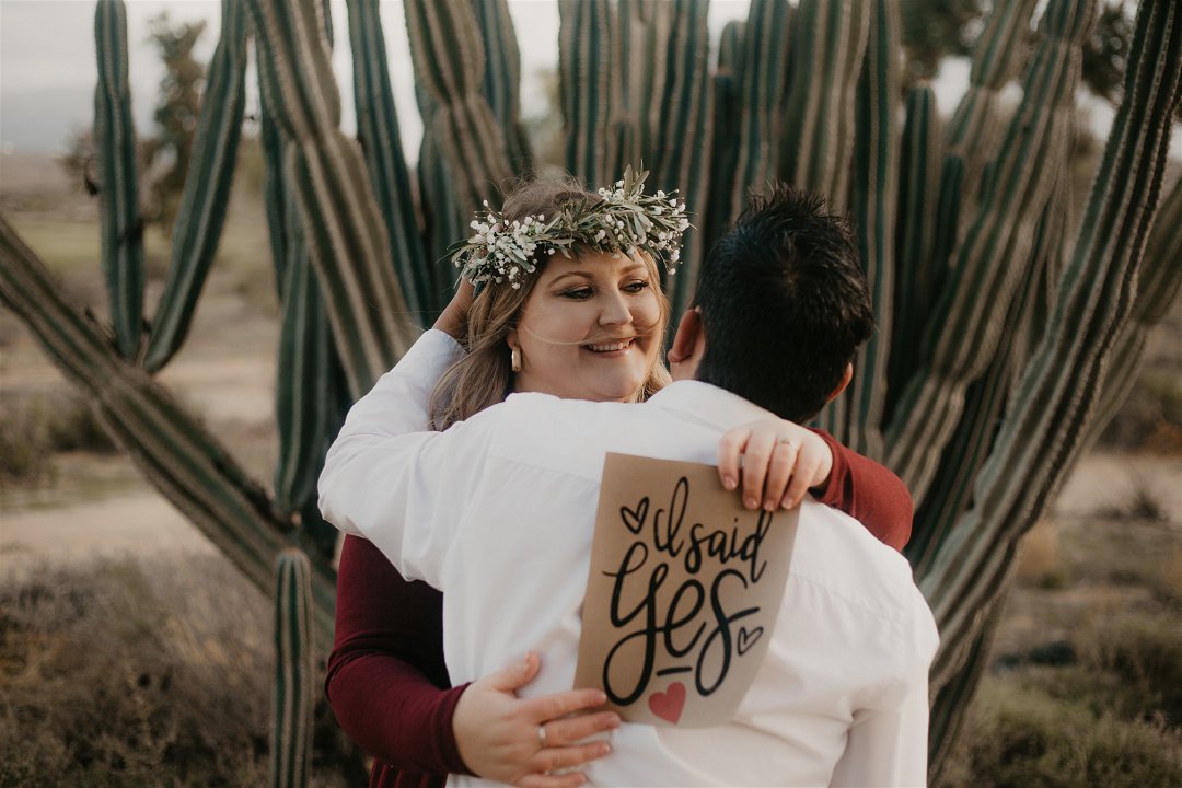 outdoorsy engagement photos