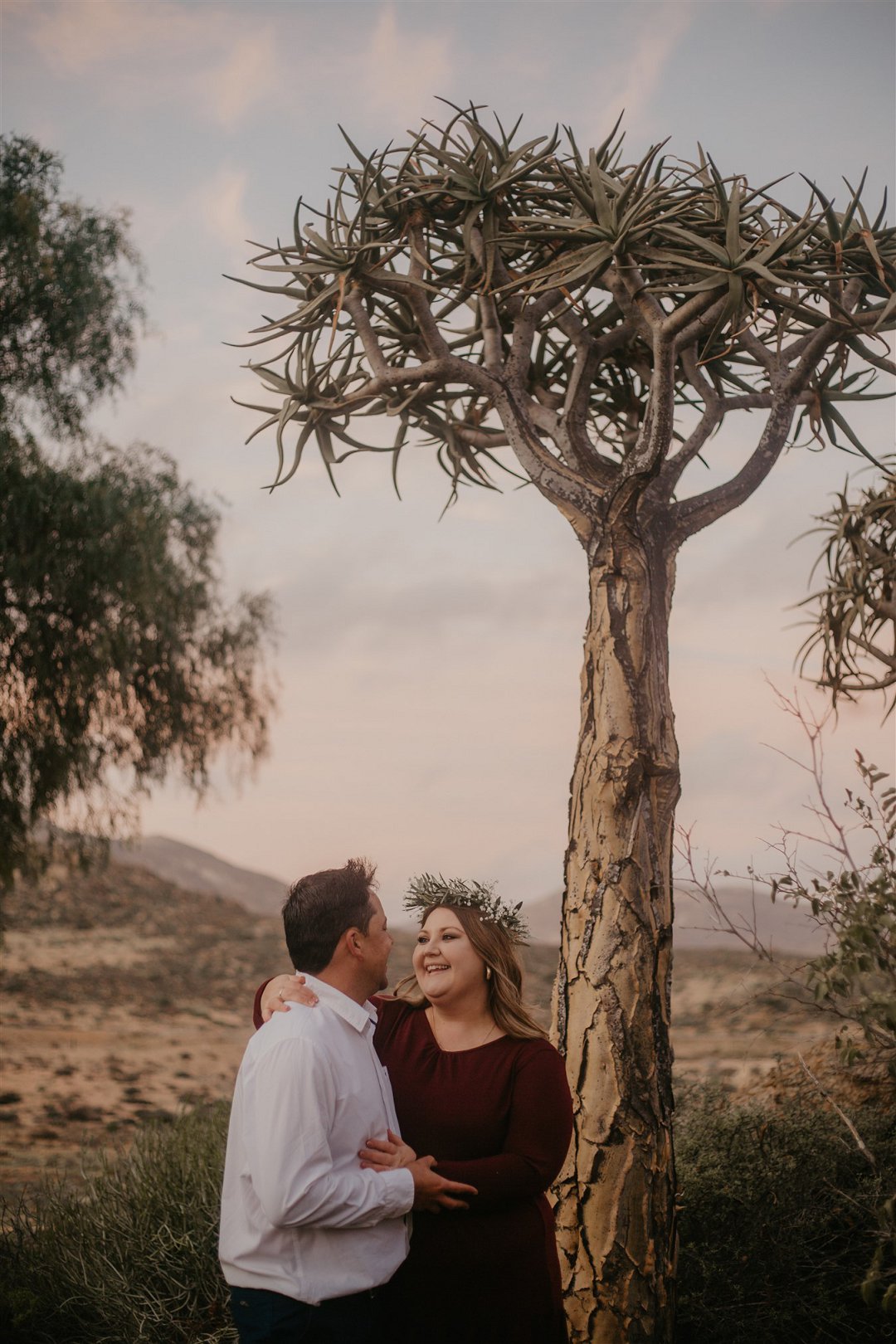 outdoorsy engagement photos