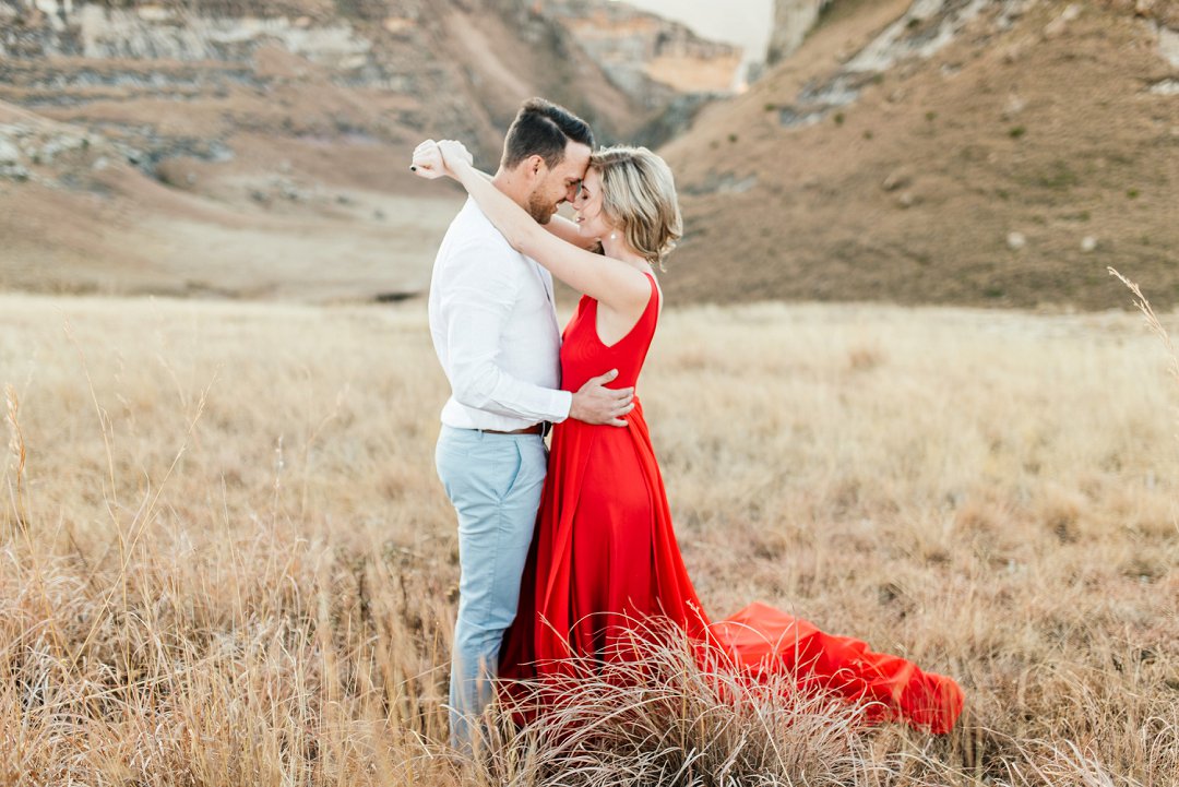 beautiful engagement photoshoot