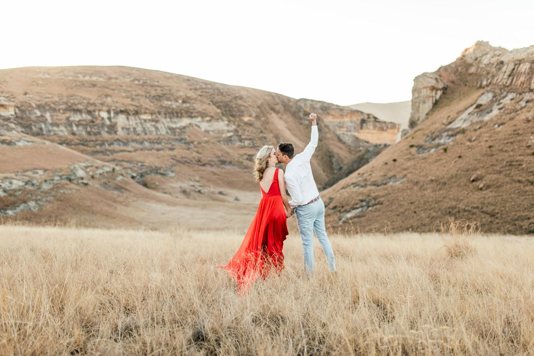 beautiful engagement photoshoot