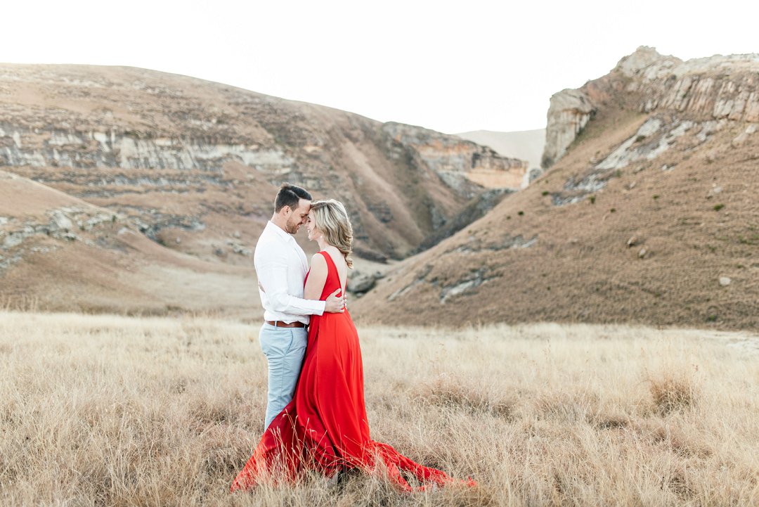 beautiful engagement photoshoot