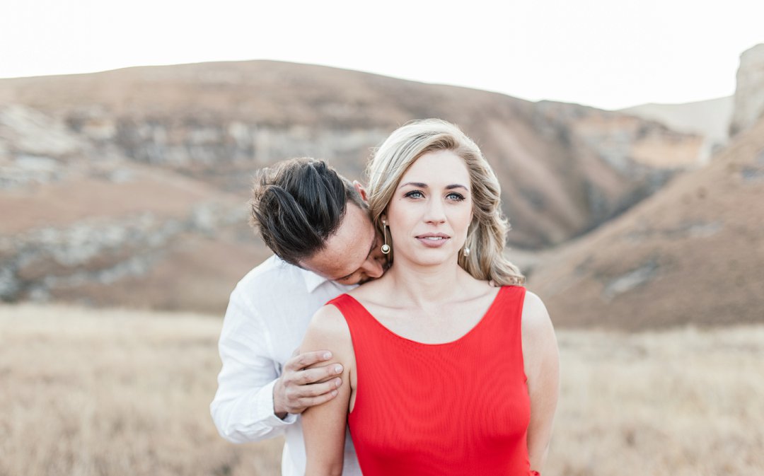 beautiful engagement photoshoot