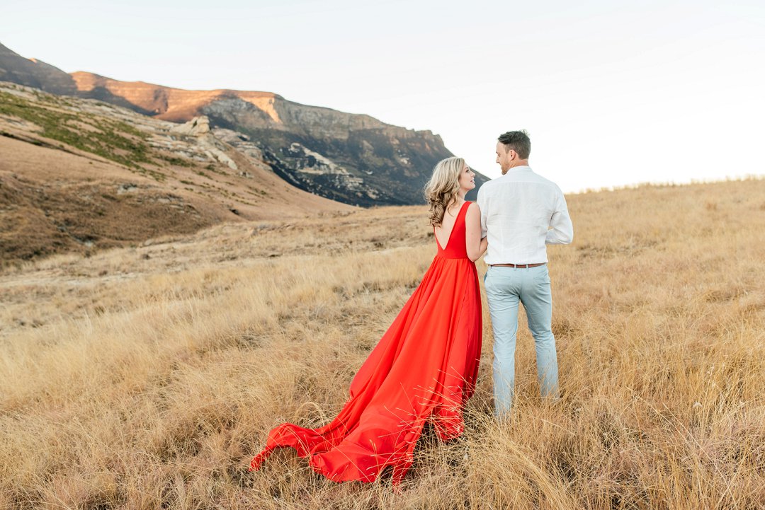 beautiful engagement photoshoot