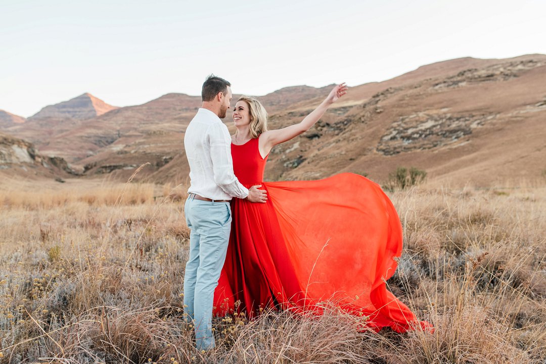 beautiful engagement photoshoot