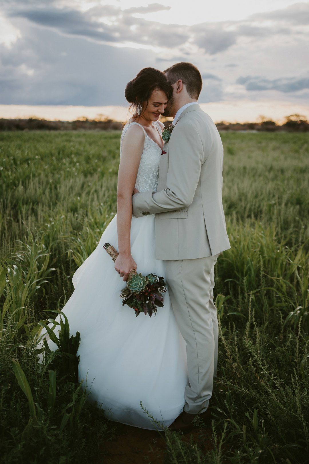 bride and groom wedding photos