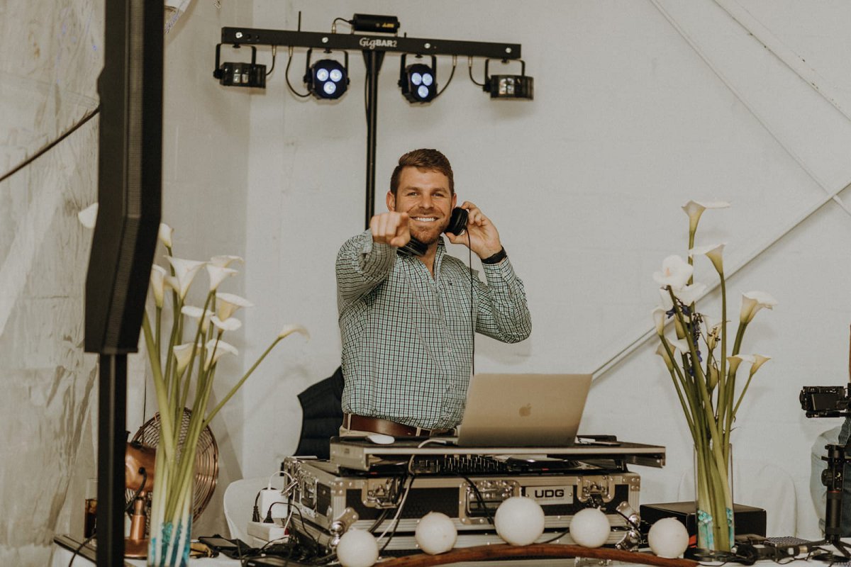 Cape Town based Wedding DJ