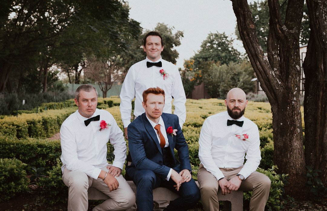 groom portraits