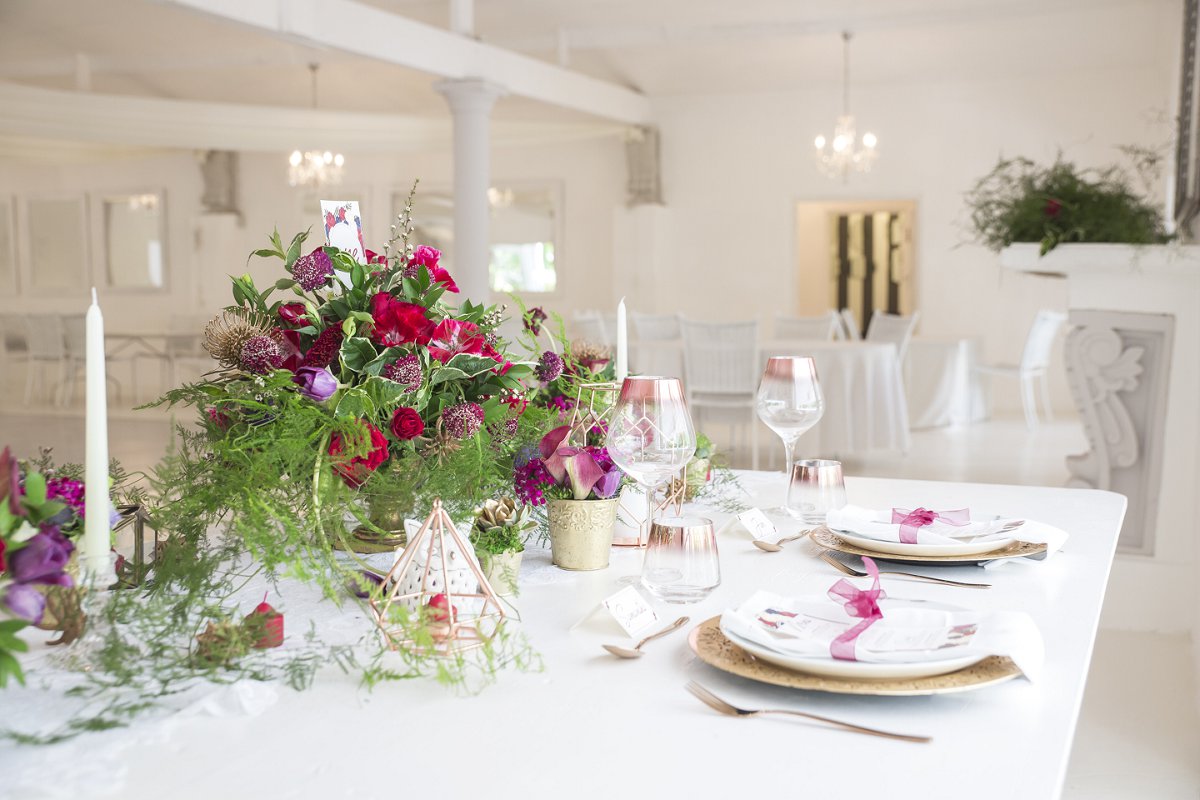 Johannesburg based boutique florist specialising in personalised wedding and event flowers