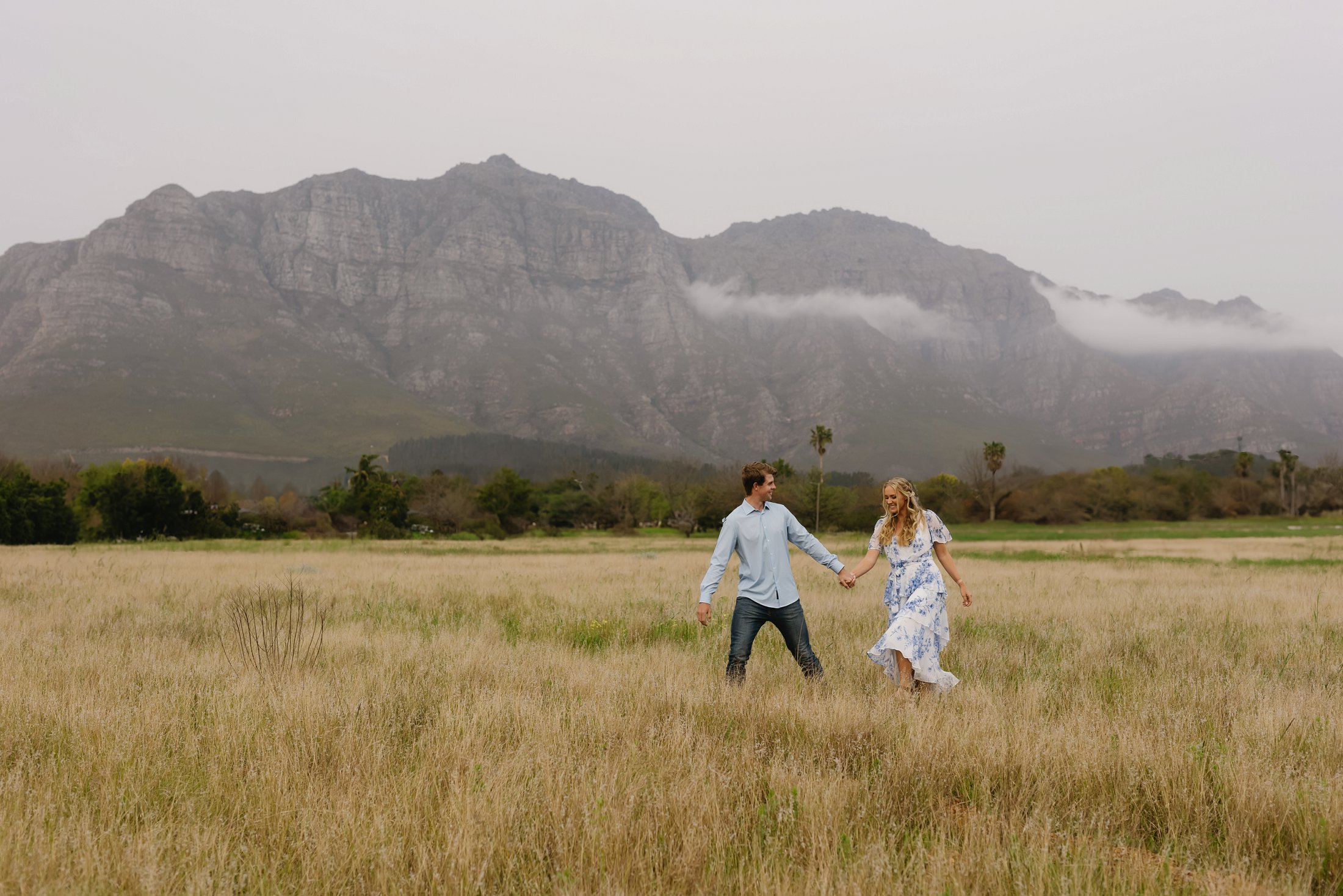 Martin & Ellie se Liefde in die Landskap Verlowing Fotosessie